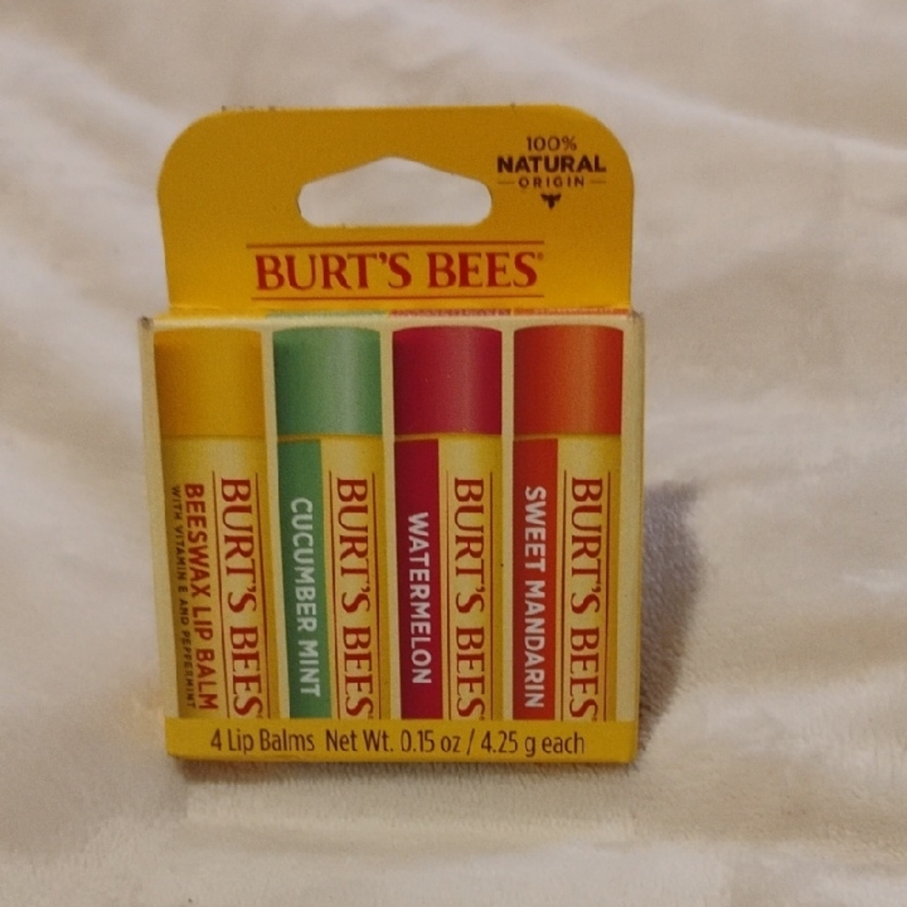 Burt's Bees Lip Balm Set